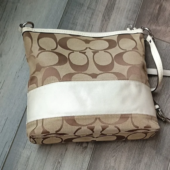 Coach Beige and White Crossbody Bag - Picture 7 of 16